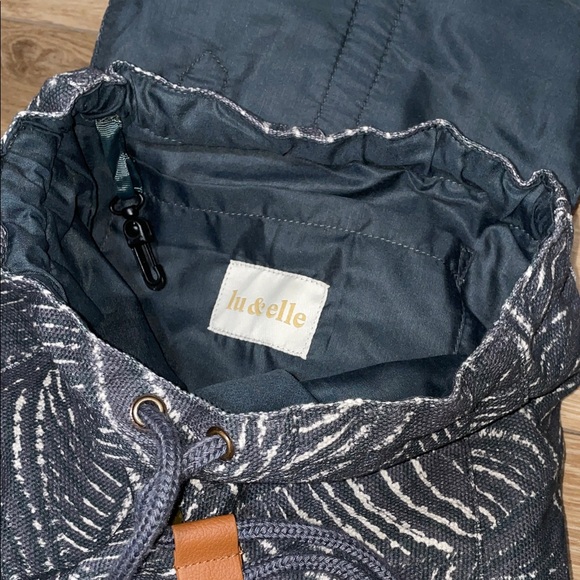 Lu & Elle Backpack - Picture 3 of 7